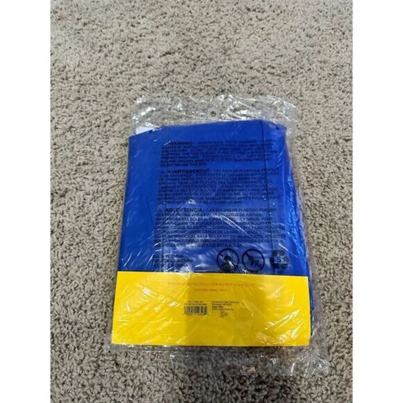 New Sun Squad Inflatable target Pool Float Built-in Pillow 5ft 7 1/2 inches long - Picture 3 of 5